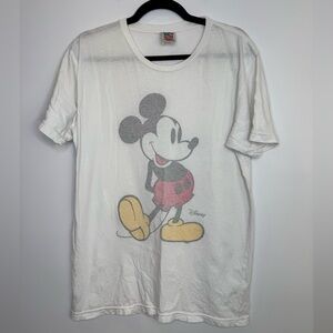 Junk Food Clothing White Disney Mickey Mouse Tee size large